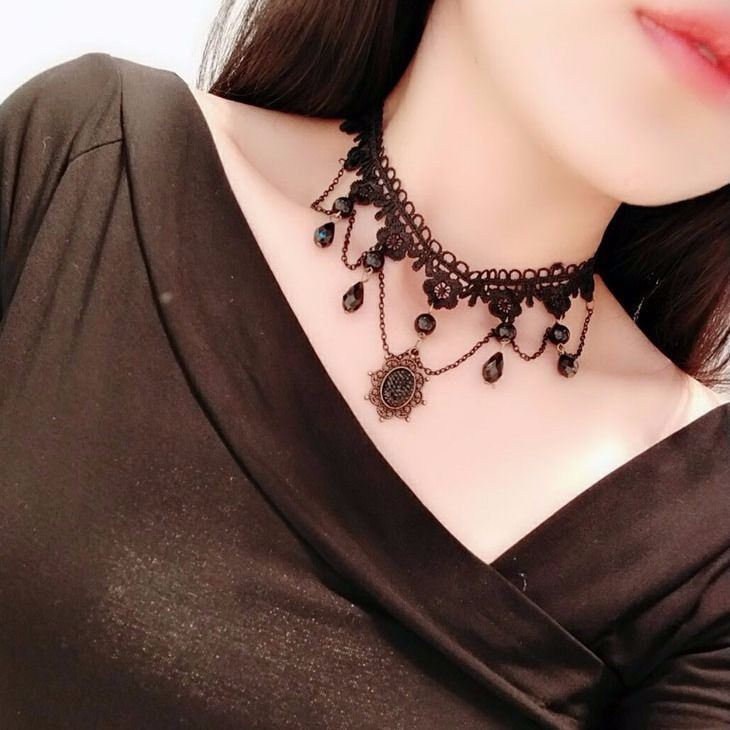 Korean Fashion Velvet Choker Necklace for Women Vintage Sexy Lace Necklace with Pendants Gothic Girl Neck Jewelry Accessories