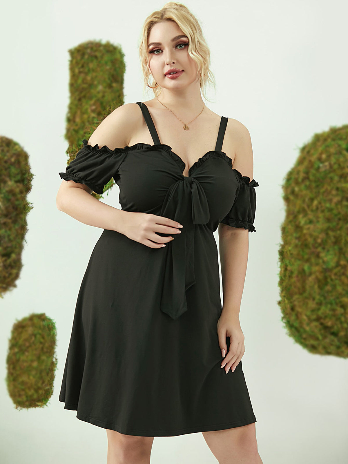 Summer Large Size L-4XL Sling Dress Women Sexy Ruffles Tube Top Fashion Lace Up Black Waist Short A-line Skirt Cool Off-shoulder