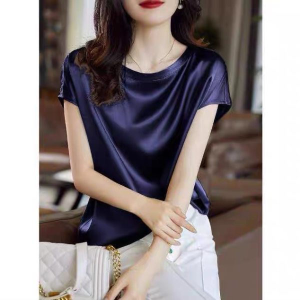 Solid color silk fabric shirt women's 2022 summer new round neck short-sleeved T-shirt women middle-aged mother dress top women