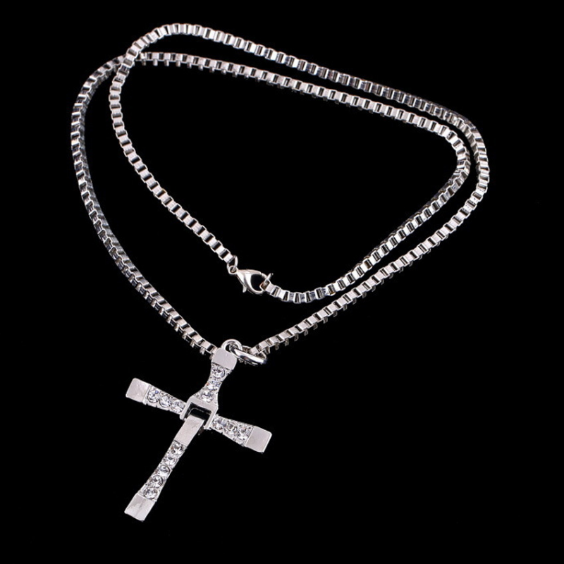 Cross Pendant Necklaces for Men Women Romantic Couple Neckchain Trendy Boy Chokers Jewelry Couple Anniversary Accessories Gift