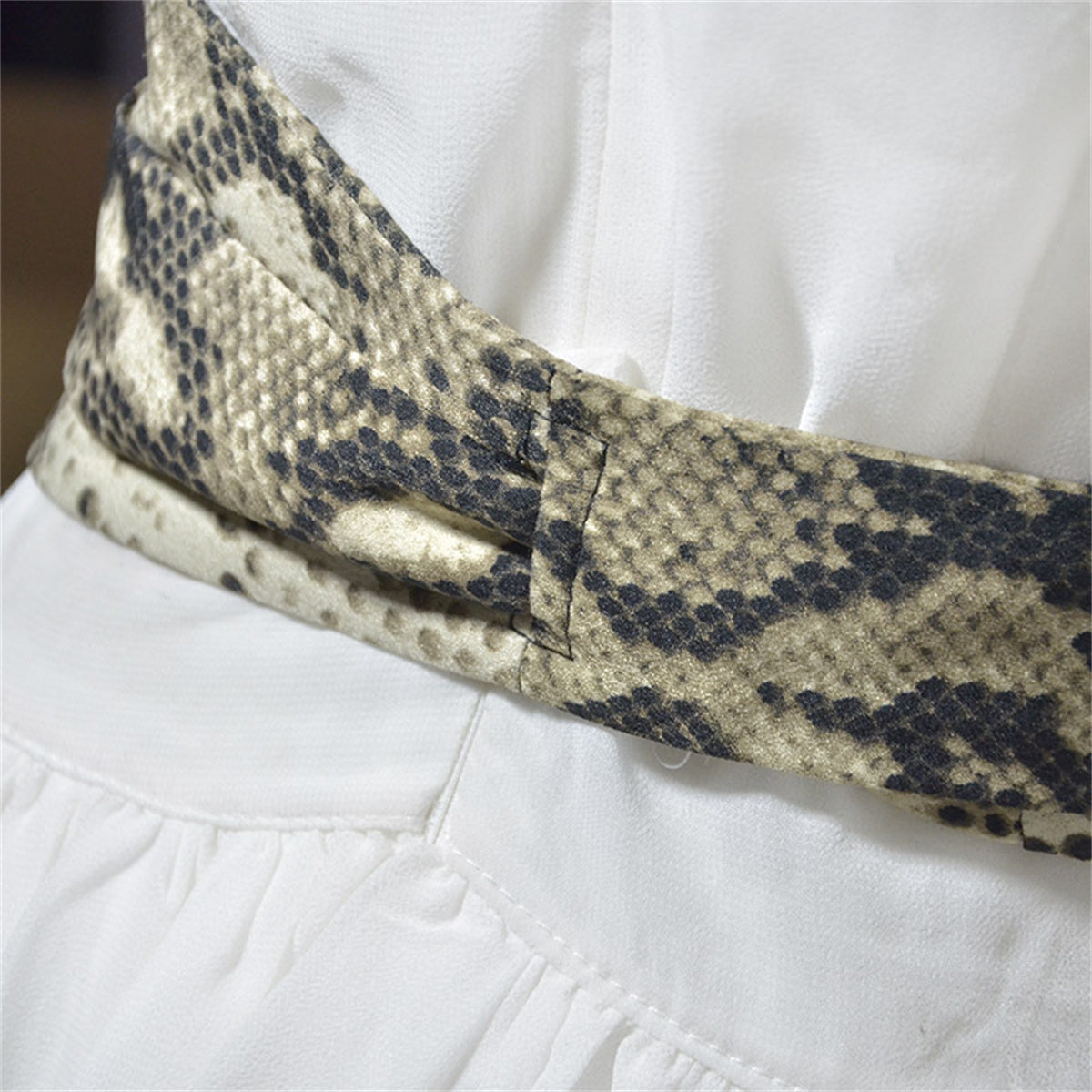 Women's Snake Print Silk Belts Tie Wrap Decorative Wide Belts