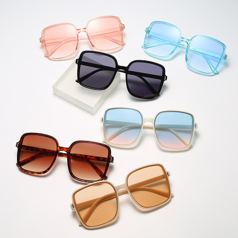 Women's Rice Nail Square Sunglasses Gradient UV Block Vintage Sunglasses