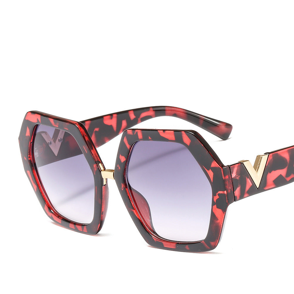 Thick Frame Women's Large Frame V-Leopard Print Sunglasses