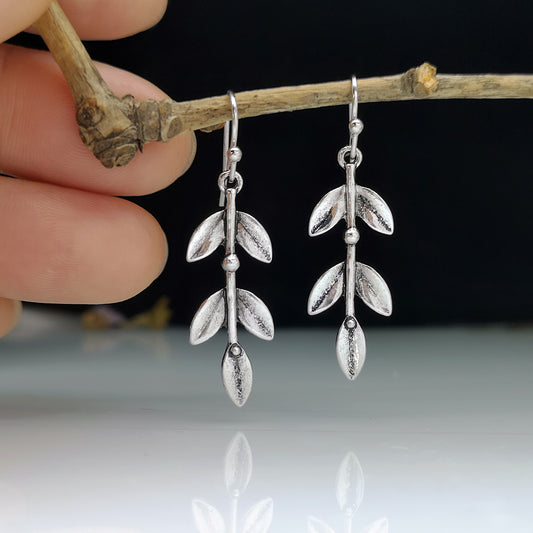 Long Leaf Shape Pendant Drop Earrings Exquisite Vintage Style Ear Jewelry Decor Boho Style