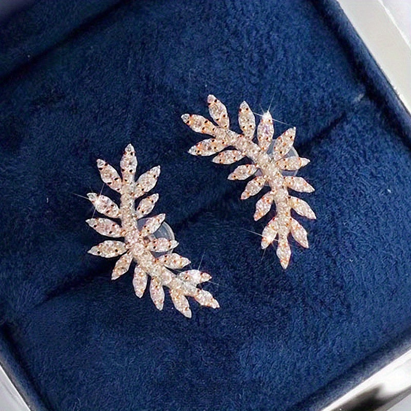 1pair Vintage Leaf Zircon Earrings