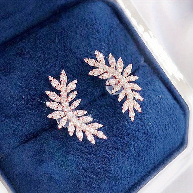 1pair Vintage Leaf Zircon Earrings