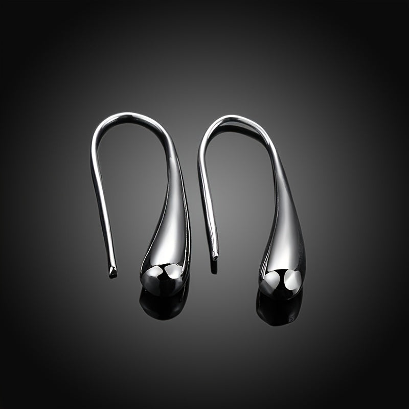 A Pair Of 925 Silver Fashion Simple Water Drop Shape Silver Earrings Women's Fine Jewelry