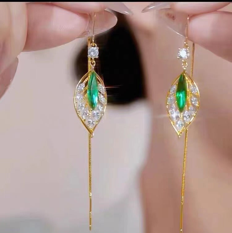 2023 new tide sparkle zircon green leaf tassel earrings light luxury senior fashion temperament earrings go with everything