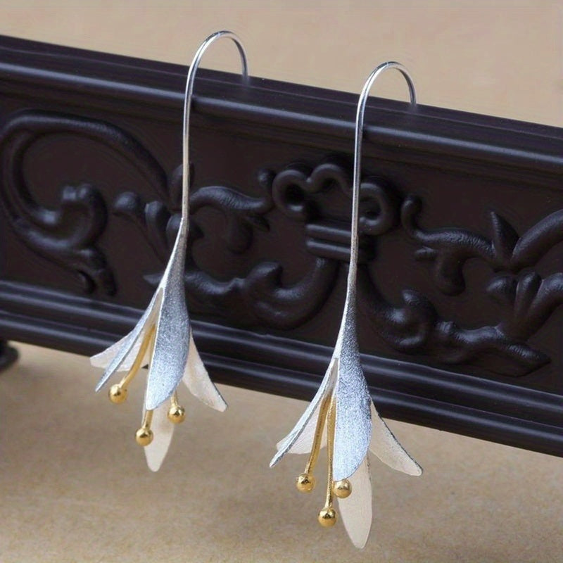 Female Fashion Vintage Blooming Flowers Plated Gold Two Tone 925 Silver Plated Dangle Hanging Engagement Jewelry Earrings