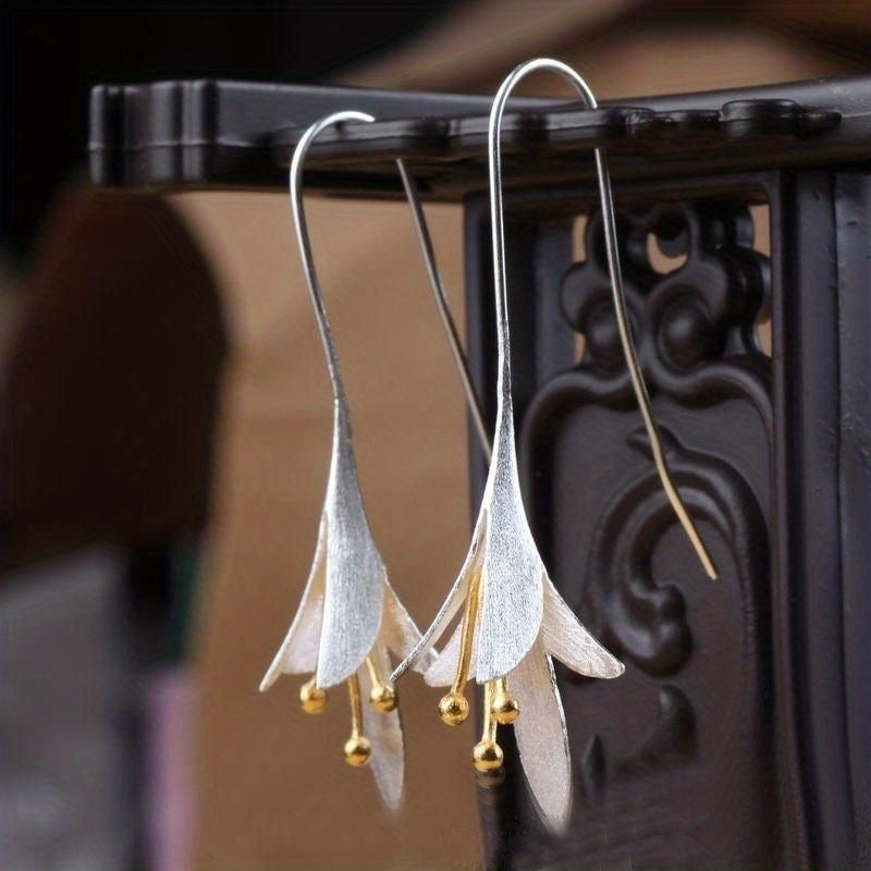 Female Fashion Vintage Blooming Flowers Plated Gold Two Tone 925 Silver Plated Dangle Hanging Engagement Jewelry Earrings