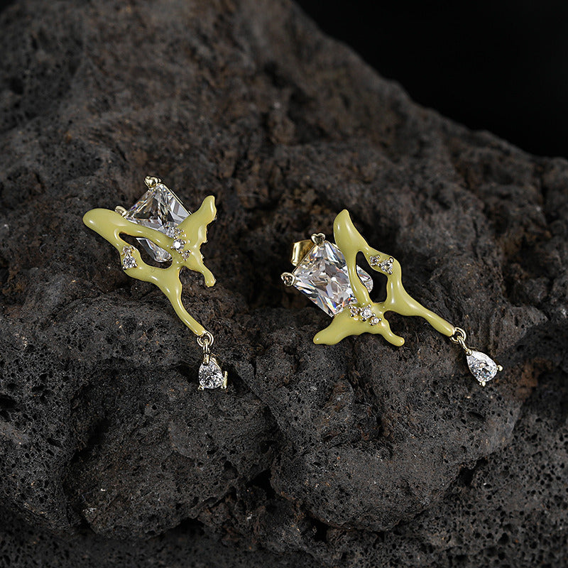 Irregular Geometric Zircon Stud Earrings