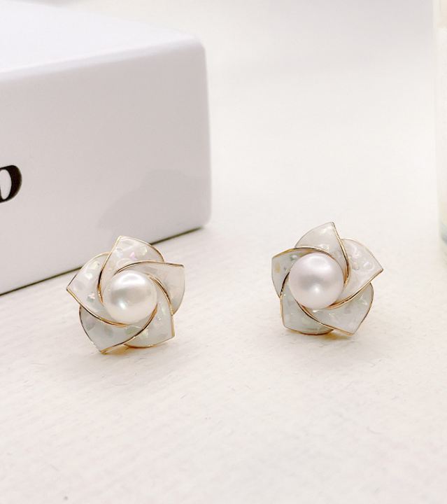 925 Silver Stud Earrings Camellia Drop Oil Crushed Shells Earrings Pearl Flowers