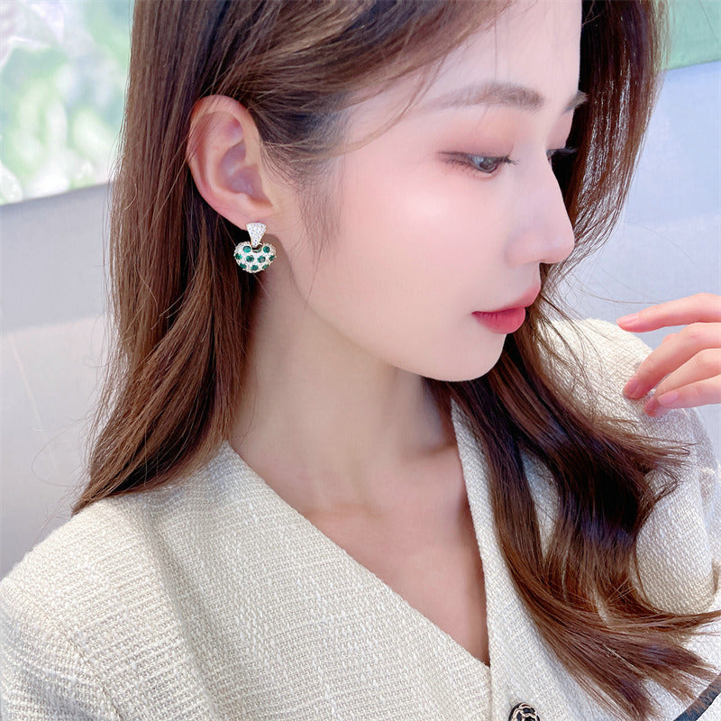 Temperament silver needle zircon earrings three-dimensional heart-shaped earrings