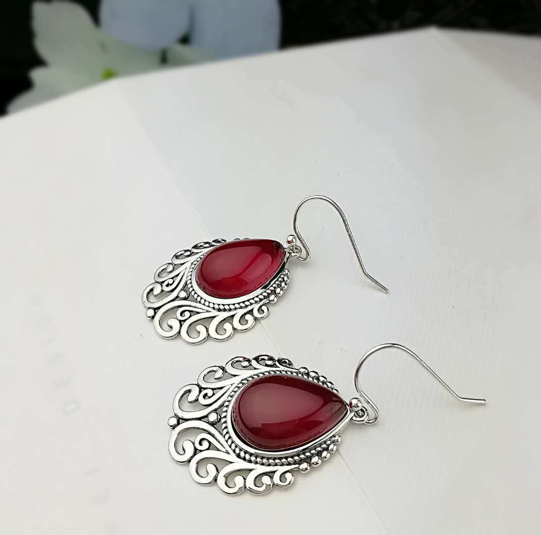 S925 Silver Jewelry Retro Water Drop Red Corundum Earrings Hollow Pattern Earrings Ear Hooks