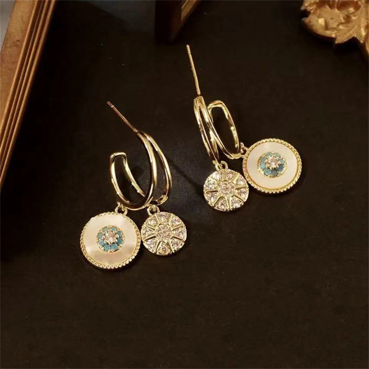 Personality Fashion Zircon Earrings 925 Silver Needle Earrings Daughter of The sea