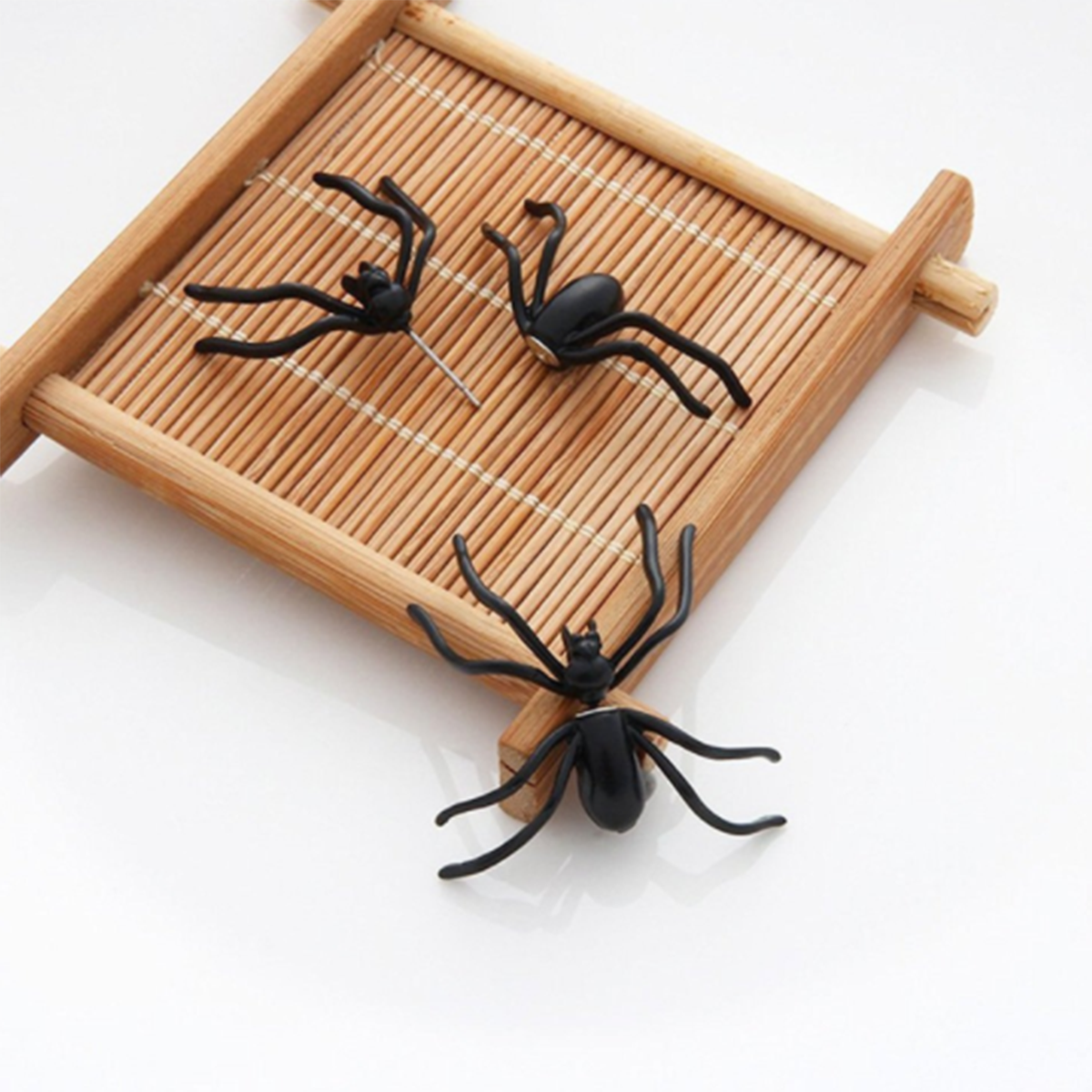 Halloween Spider Earrings for Unisex Fashion Black Earrings 1 pcs