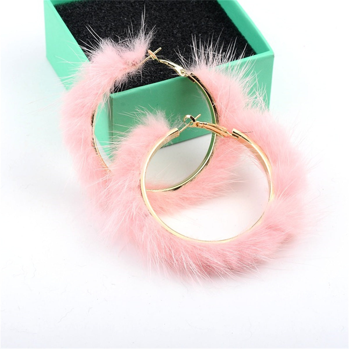 Popular Plush Large Circle Earrings Exaggerated Atmosphere Girl Heart Mink Hair Earrings