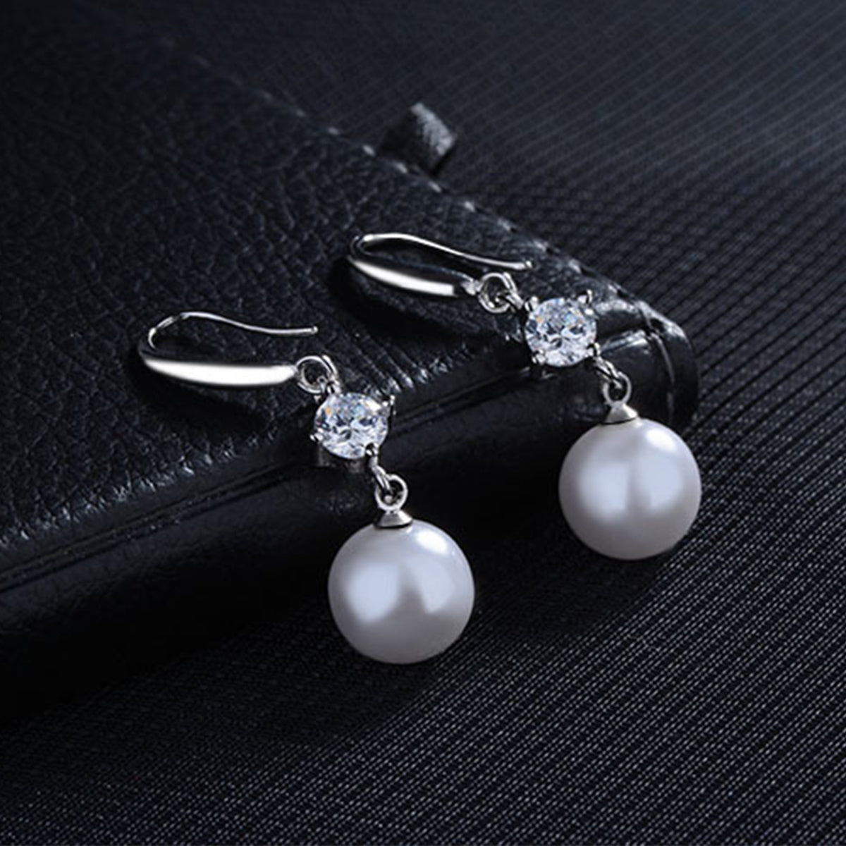 Pearl Dangle Earrings for Women Jewelry Gift