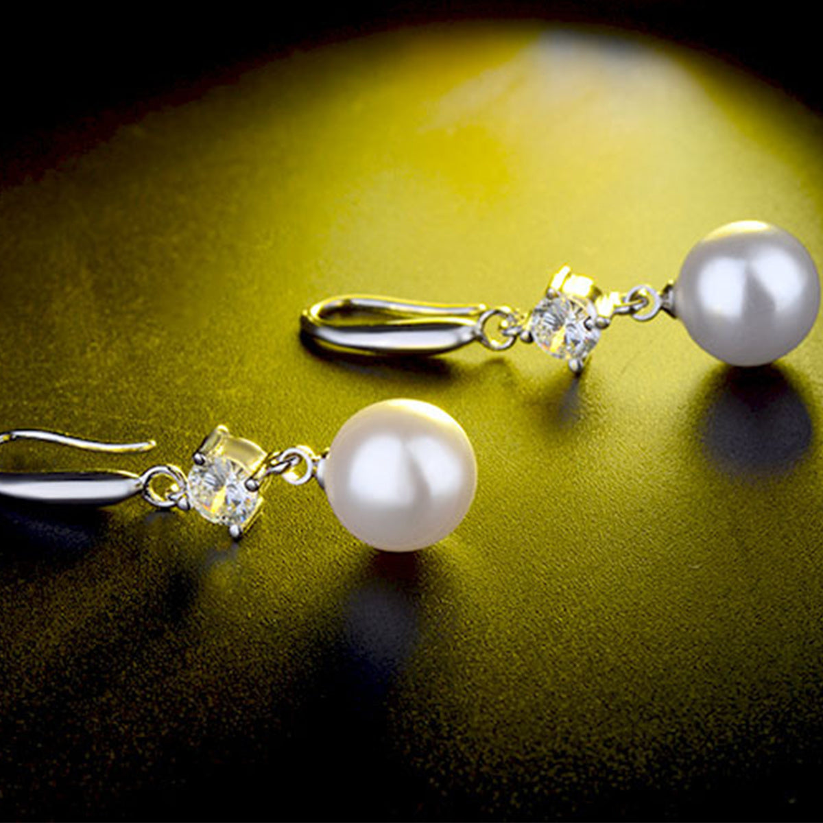 Pearl Dangle Earrings for Women Jewelry Gift