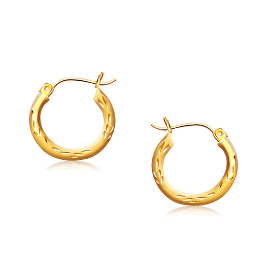 14k Yellow Gold Fancy Diamond Cut Hoop Earrings (5/8 inch Diameter)