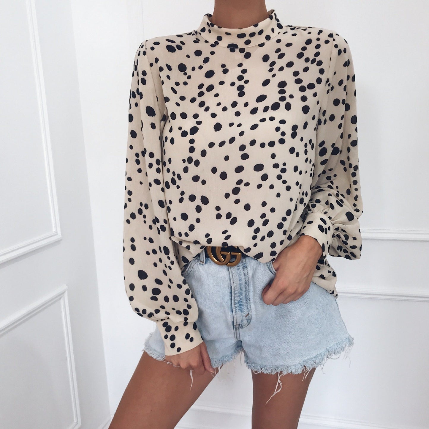 Hot Tops Sexy Round Neck Button Comfort Print Long Sleeve Top