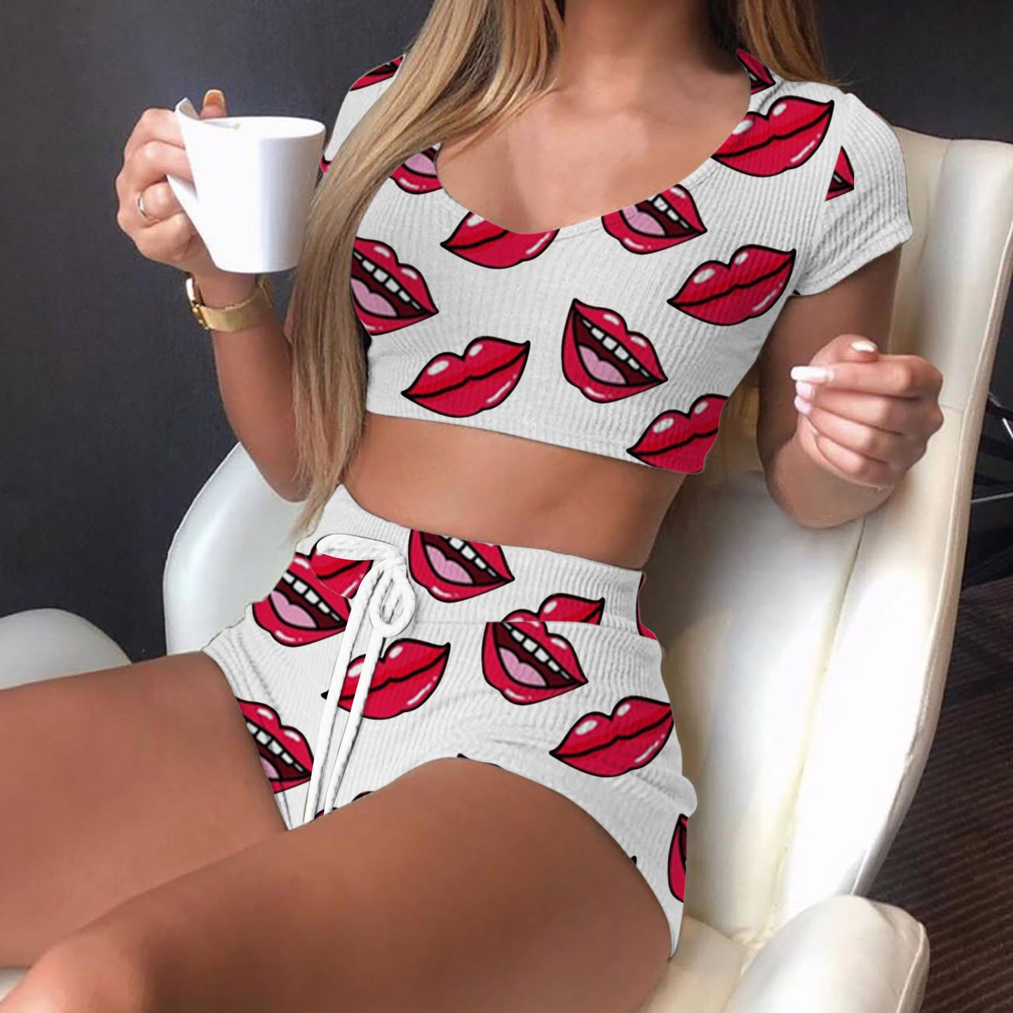 Summer women's new short-sleeved set of 2 sets of lips plaid printed short-sleeved T-shirt + shorts casual set