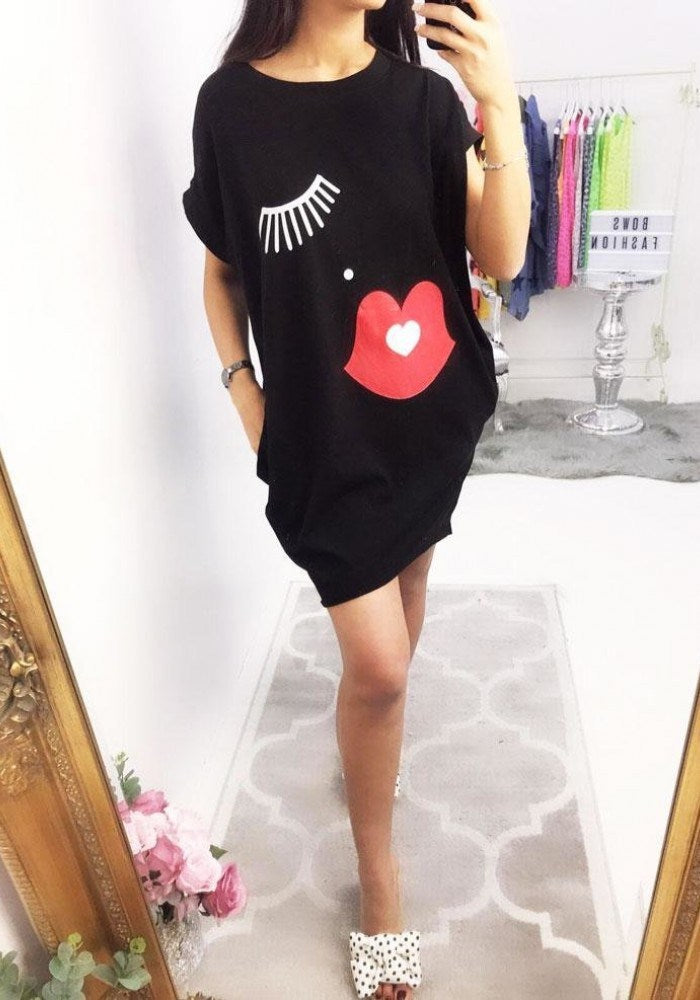 Women's fashion new short-sleeved lips eyelashes print loose dress