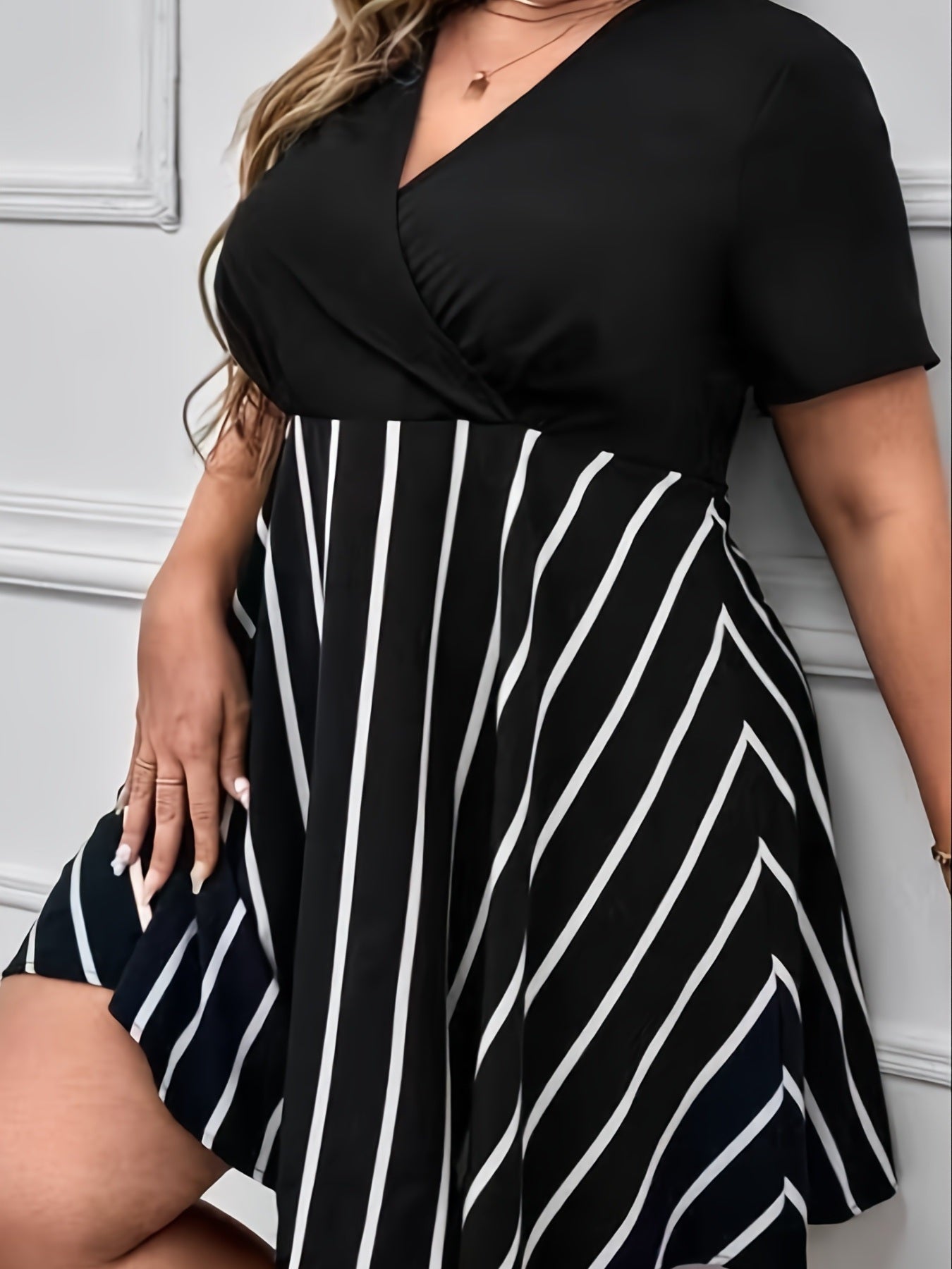 Plus Size Strip Print V Neck Tee Dress; Women's Plus Casual Slight Stretch Short Dress