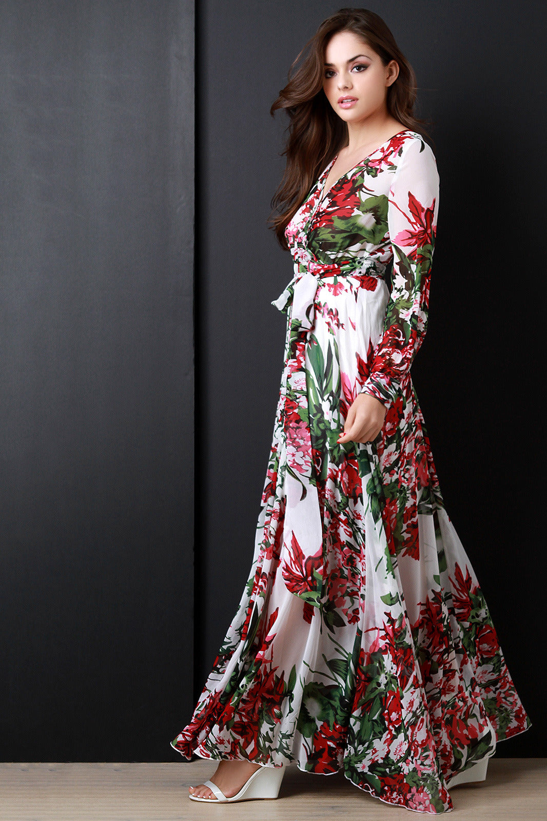 New V-neck Long-sleeved Printed Chiffon Maxi Dress