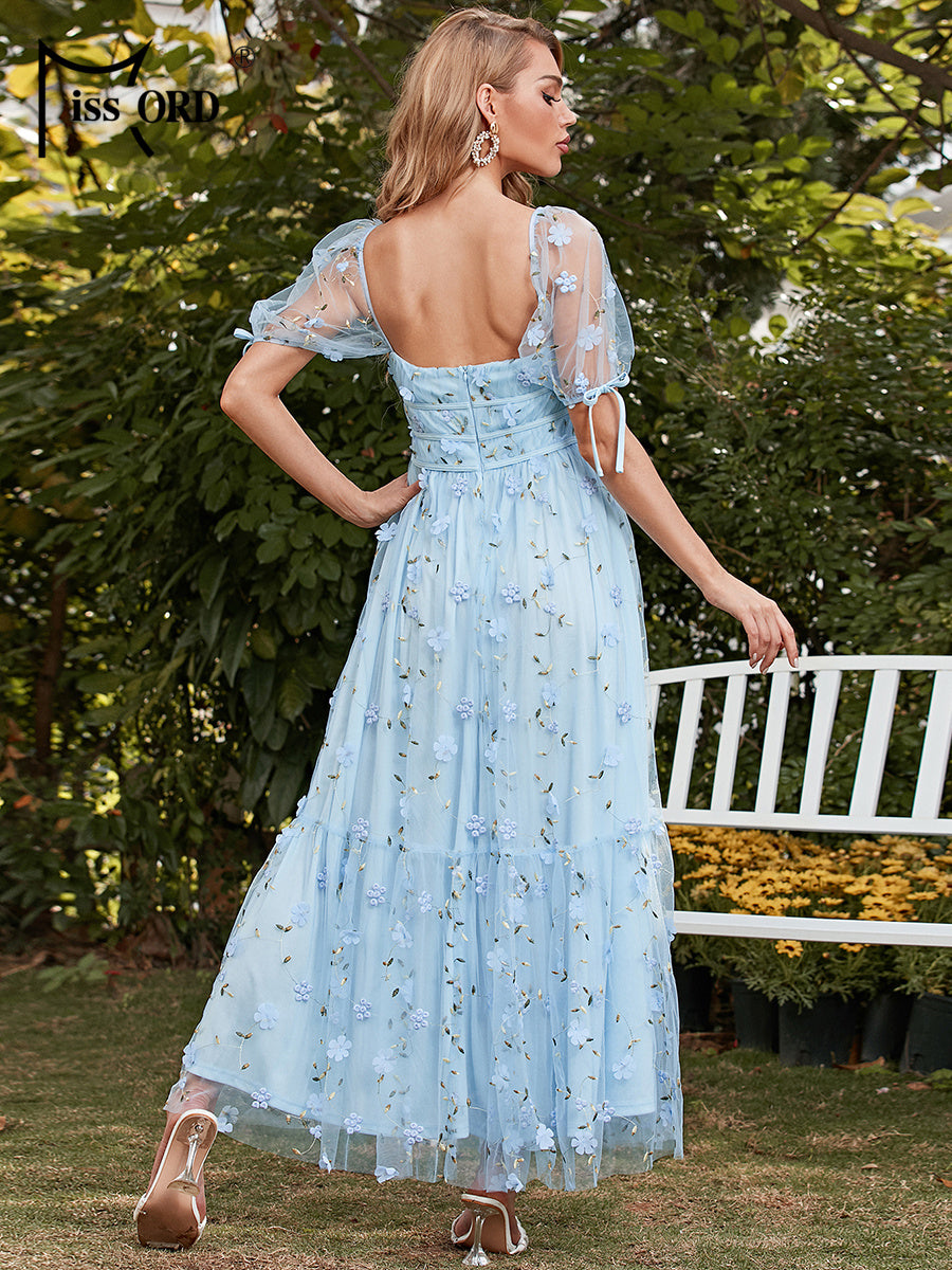 Summer Floral Embroidered Knot Puff Dress